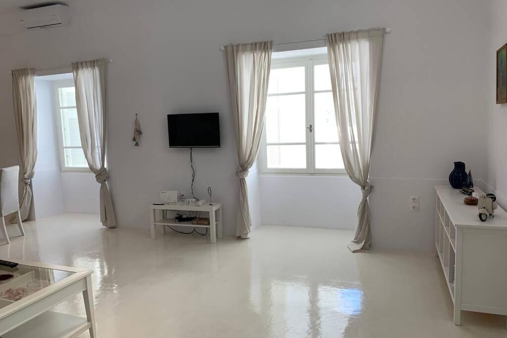 Ευημερία Apartment Andros Town Luaran gambar